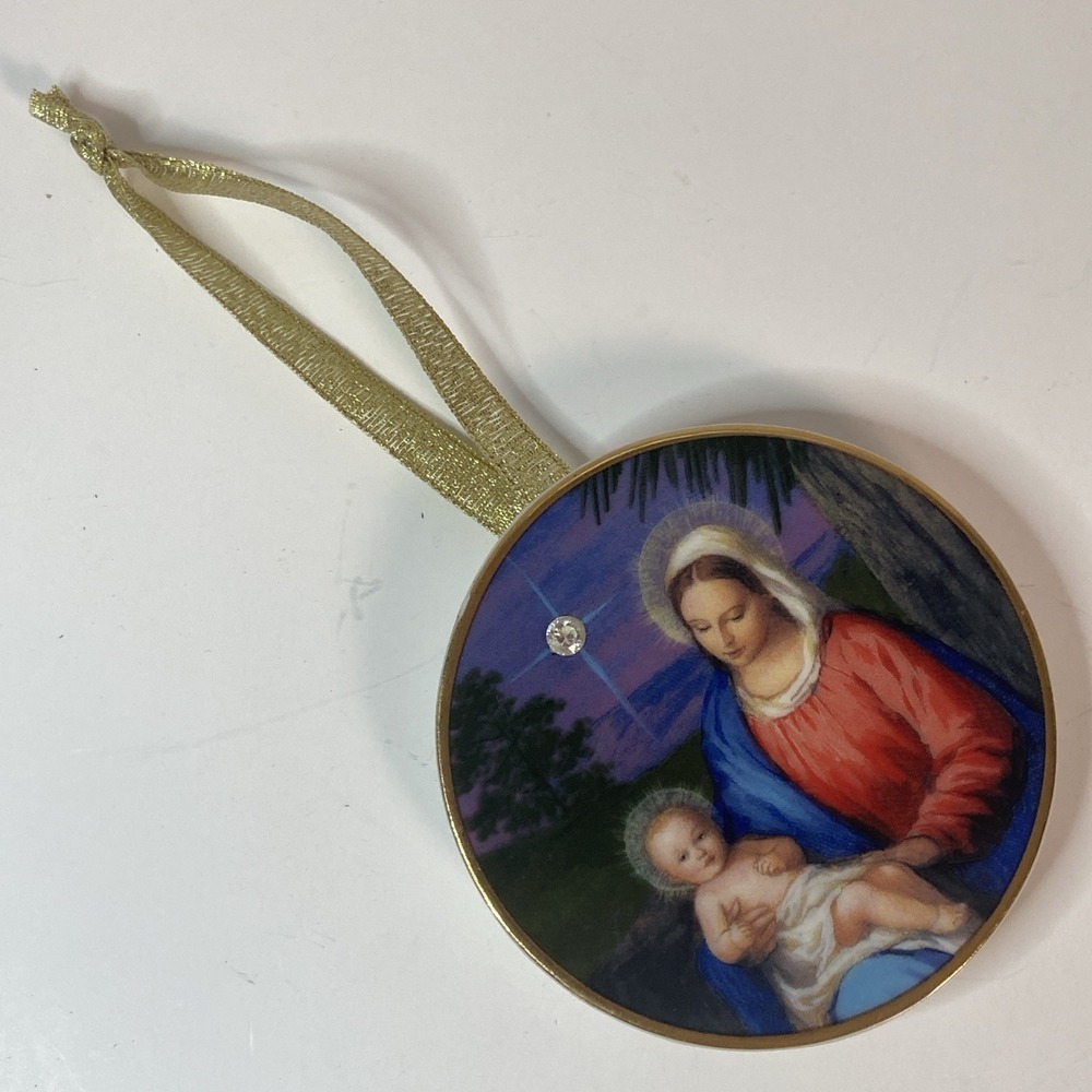 Vintage 1998 Avon Star Of Bethlehem Nativity Porcelain Ornament w/ 24K Gold Trim